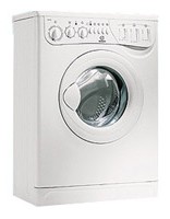 तस्वीर वॉशिंग मशीन Indesit WDS 105 T, समीक्षा