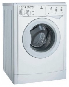 Foto Máquina de lavar Indesit WIN 101, reveja