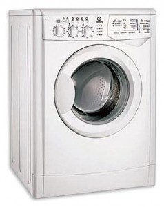 fotoğraf çamaşır makinesi Indesit WISL 106, gözden geçirmek
