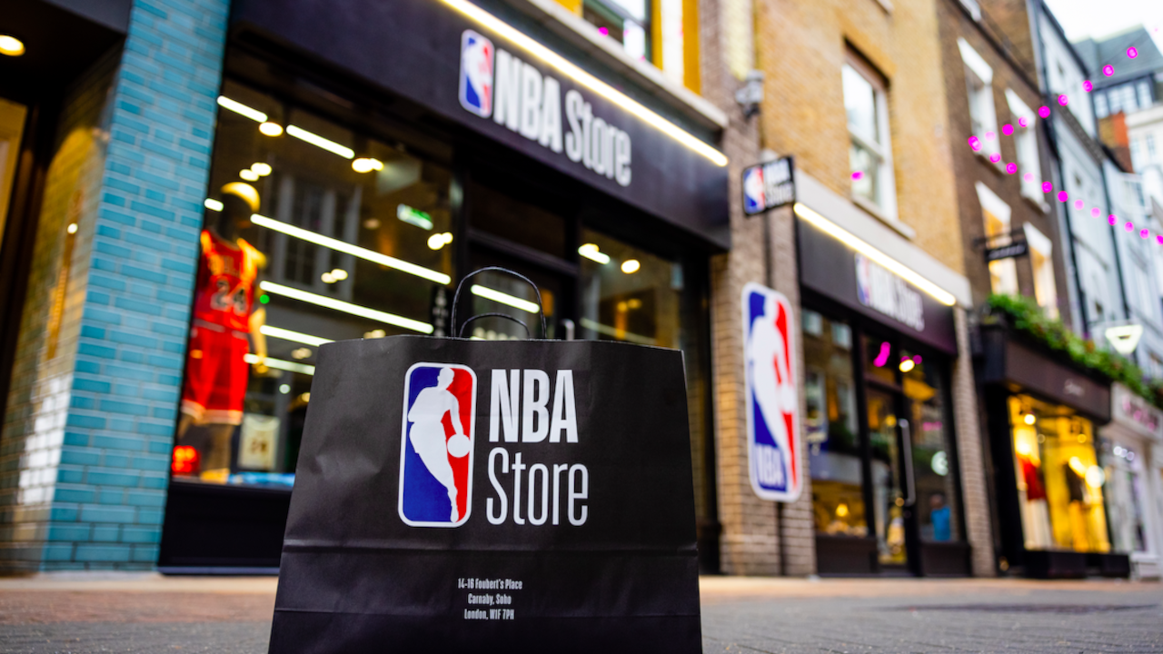 NBA Stores $50 Gift Card US 53.8$
