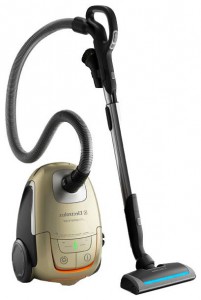 Photo Vacuum Cleaner Electrolux ZUS 3990, review