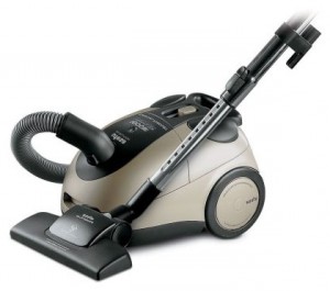 Photo Vacuum Cleaner Ufesa AC-4516, review