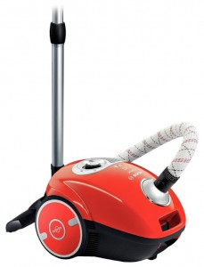 Photo Vacuum Cleaner Bosch BGL35MOVE15, review