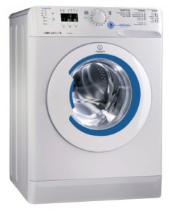तस्वीर वॉशिंग मशीन Indesit XWSA 71051 XWWBB, समीक्षा